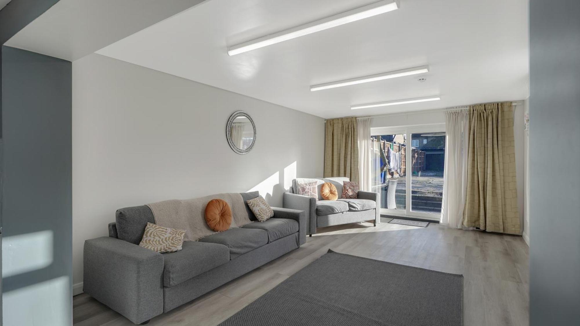 Comfy Double En-Suite Room In Barking Barking  Exterior foto