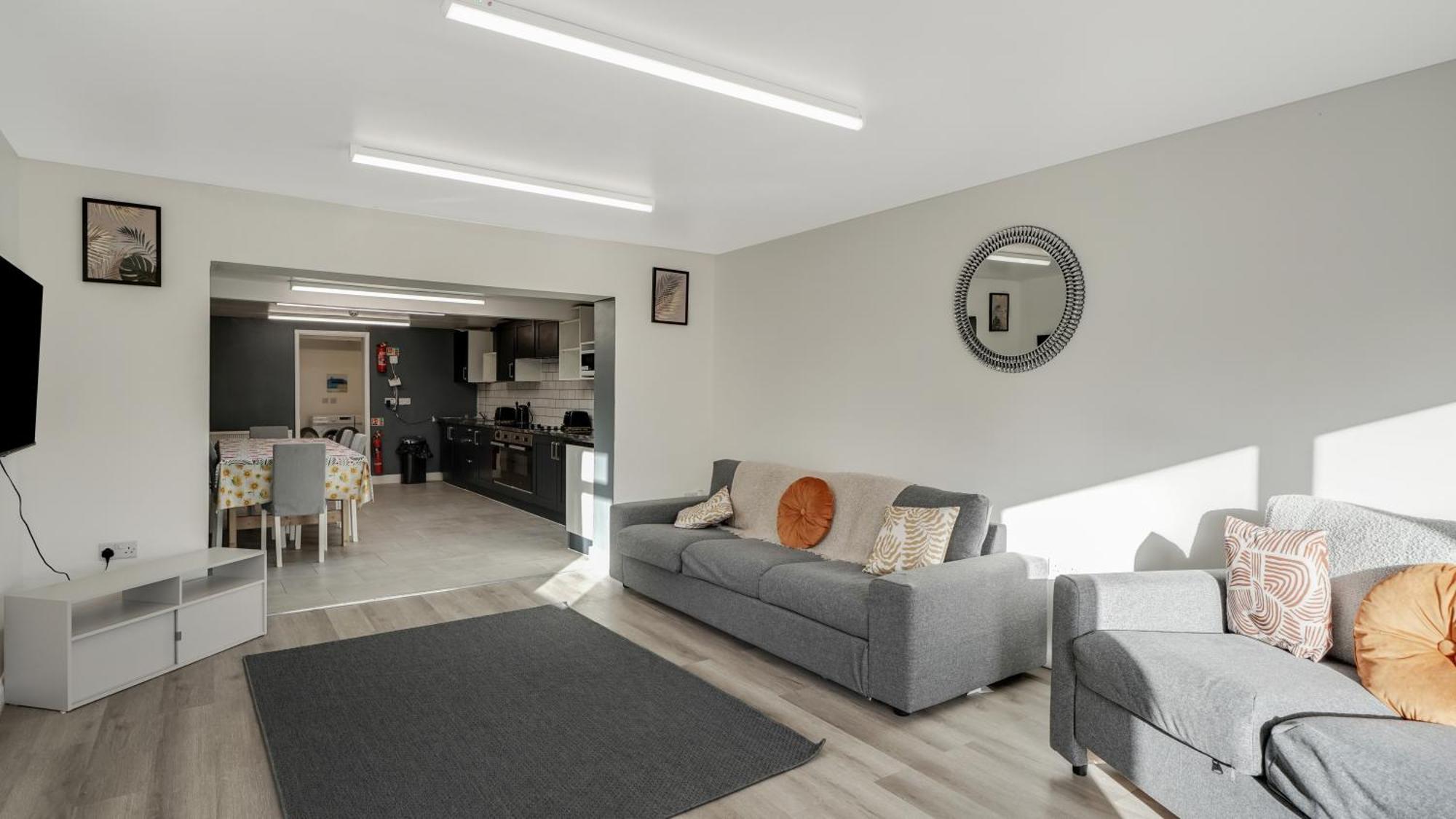 Comfy Double En-Suite Room In Barking Barking  Exterior foto